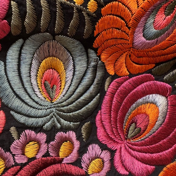 VGUC Free People Oversized Storm Wash Embroidered Black Denim Jacket size XS - Picture 7 of 9